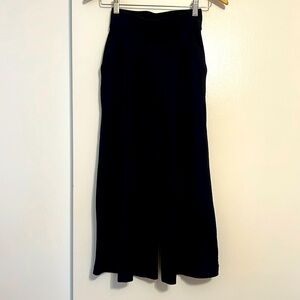 Loose ankle Lululemon pants